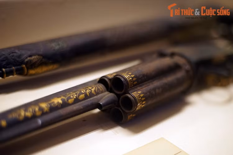 Soi chi tiet hai khau sung san cua vua Minh Mang va Tu Duc-Hinh-6