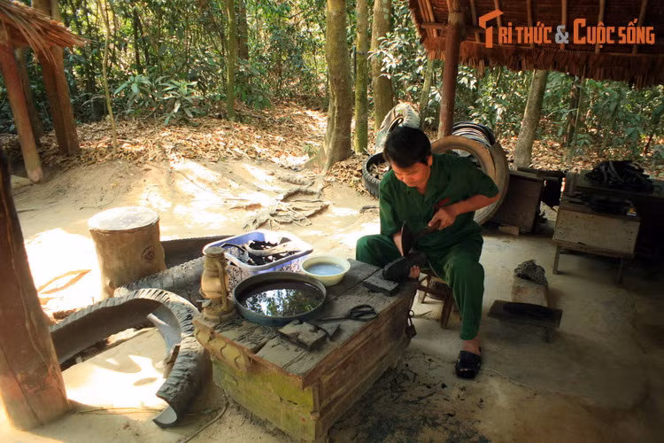 Vi sao dia dao Cu Chi khien du khach khap the gioi muon ghe tham?-Hinh-7