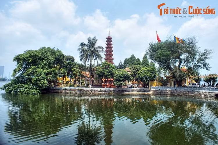 Ba cong trinh noi bat cua ba ton giao lon o Ha Noi