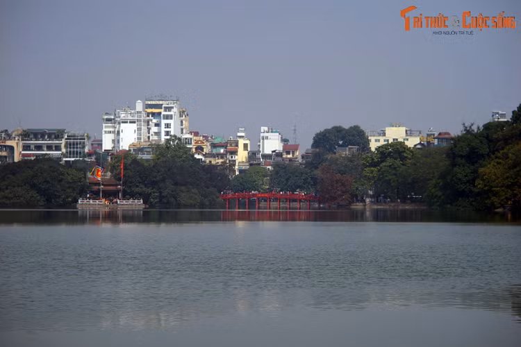 Ho Hoan Kiem cua Ha Noi co tat ca bao nhieu ten goi?
