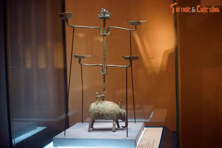 Tan muc kho bau Dong Son lan dau tien cong bo o Viet Nam-Hinh-5