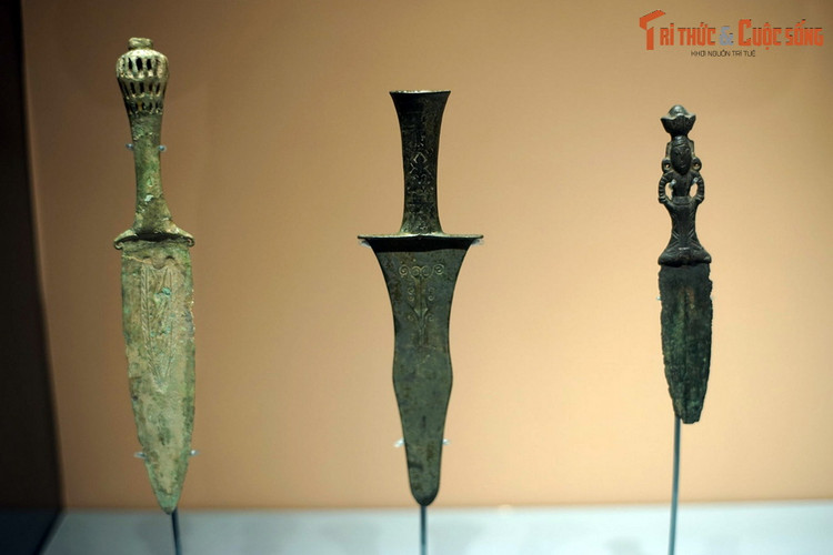 Tan muc kho bau Dong Son lan dau tien cong bo o Viet Nam-Hinh-4