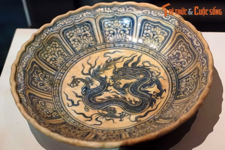 Can canh loat bat dia Bao vat quoc gia cua vua Le o Ha Noi-Hinh-3