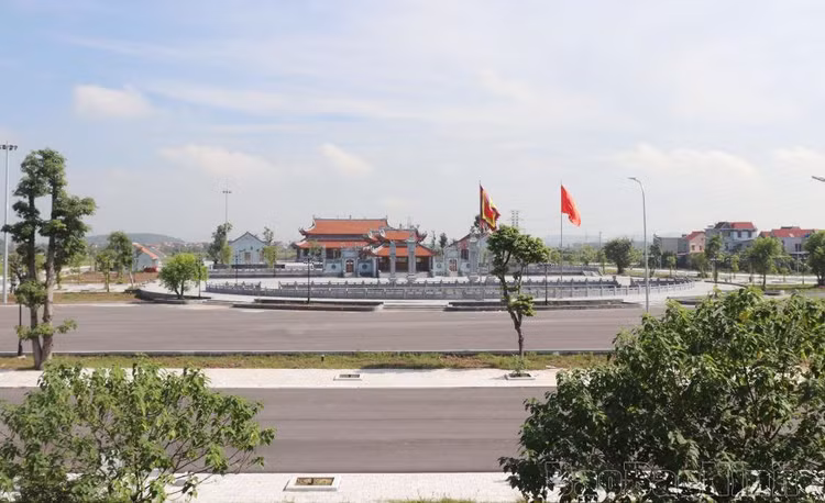 Kien truc be the cua den tho Nguyen Cao o Bac Ninh-Hinh-2