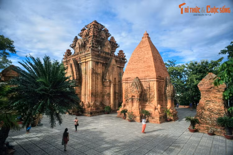 Chiem nguong toa thap Cham vua tro thanh di tich quoc gia dac biet-Hinh-7