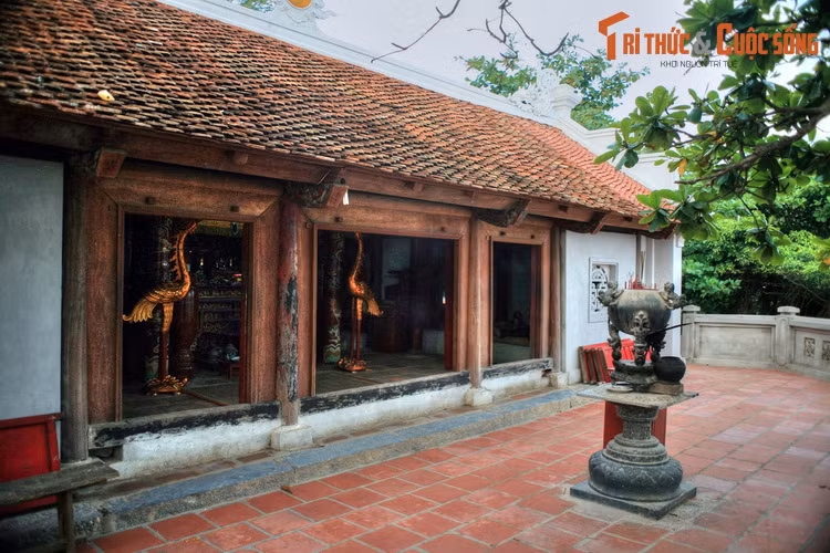 Chiem nguong day nui giong dang hinh phu nu, dep nhat xu Thanh-Hinh-10