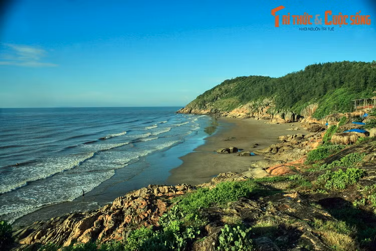 Chiem nguong day nui giong dang hinh phu nu, dep nhat xu Thanh