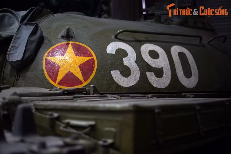 Can canh loat Bao vat quoc gia gan voi ngay 30/4/1975-Hinh-4