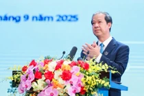 Giáo dục là nhân tố quyết định tương lai dân tộc