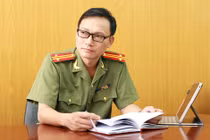 Trung tá, NCS Đào Trung Hiếu, chuyên gia nghiên cứu tội phạm học.