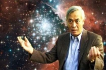 GS Trịnh Xuân Thuận, người tìm vũ trụ trong hạt cát