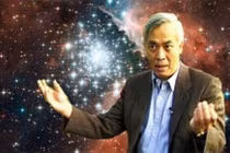 GS Trịnh Xuân Thuận, người tìm vũ trụ trong hạt cát