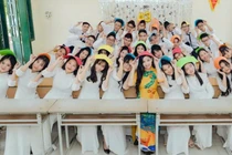 Cú lội ngược dòng "mưa" điểm 9 Văn của cô trò trường làng 