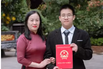 Mẹ “thủ khoa kép”: Học chuyên không nặng nếu là ước mơ con