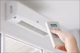 [GALLERY] Điều hòa không mát, đừng vội nạp gas kẻo mất tiền oan