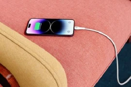 Apple cảnh báo thói quen sạc iPhone dễ gây nguy hiểm
