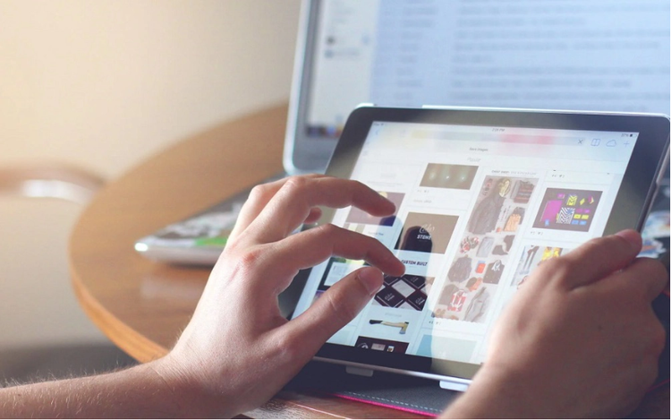 Hành vi “dùng thủ đoạn gian dối hoặc bỏ trốn để chiếm đoạt tài sản của người khác” sẽ bị phạt tiền từ 2 triệu đồng đến 3 triệu đồng