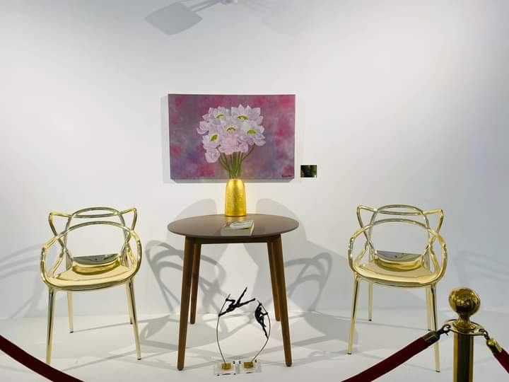 Tác phẩm "Mong manh". Ảnh Tâm Giang