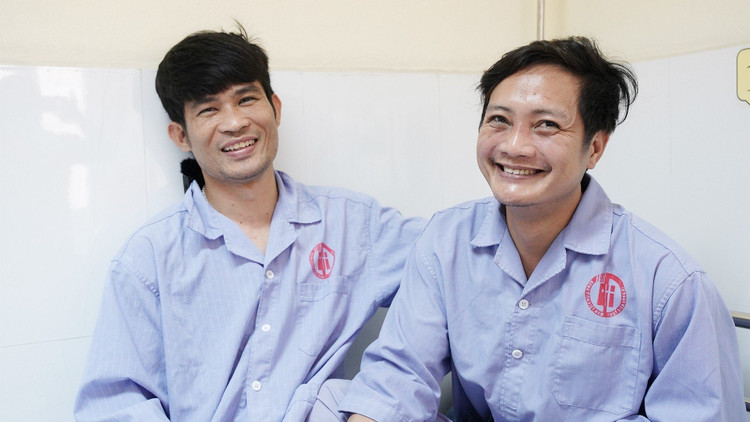 Sức khỏe 2 công nhân đã ổn định. Ảnh: Công lý