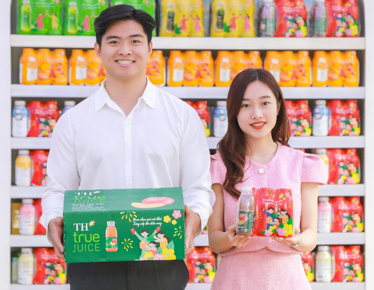 Nước trái cây TH true JUICE với đa dạng hương vị chính là sự lựa chọn “giải ngán” hoàn hảo trong mùa Tết.