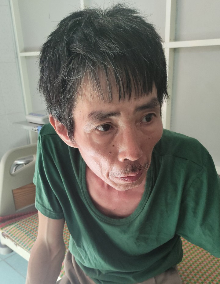 Đối tượng say xỉn tại cơ quan công an. Ảnh: Công an Tỉnh Thanh Hóa