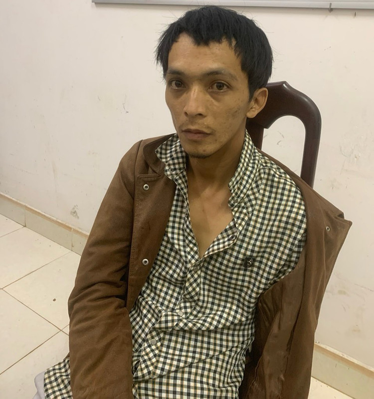 Đối tượng Nguyễn Thanh Tình tại cơ quan công an.