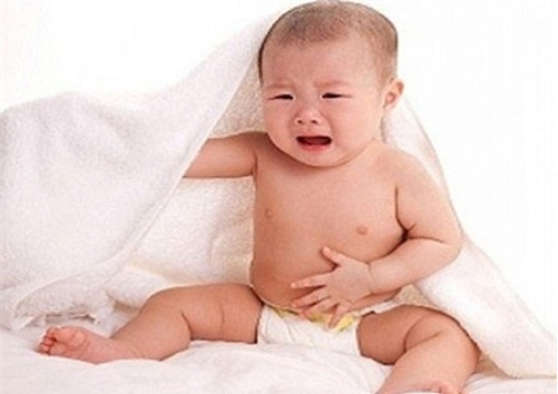 Hệ tiêu hóa chưa hoàn thiện khiến trẻ dễ bị rối loạn tiêu hóa