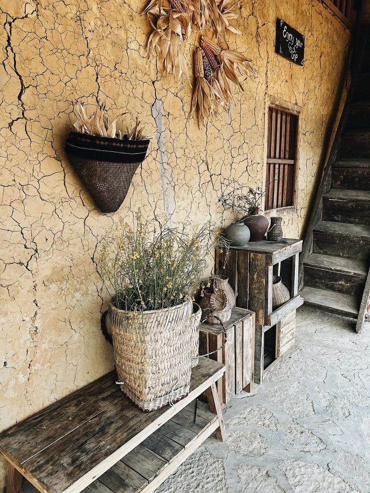 Từng góc nhà thân thuộc nơi này trở thành ký ức khó phai cho những ai đã từng đến và khám phá Làng Lô Lô Chải. Ảnh Truong Pham