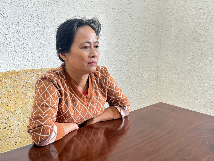 Đối tượng Nguyễn Thị Hương Huyền tại cơ quan công an.