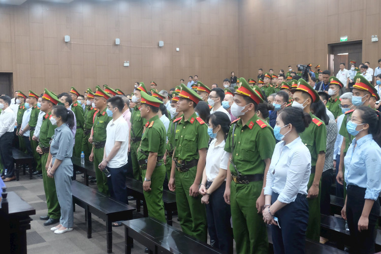 Các bị cáo tại tòa Các bị cáo tại tòa