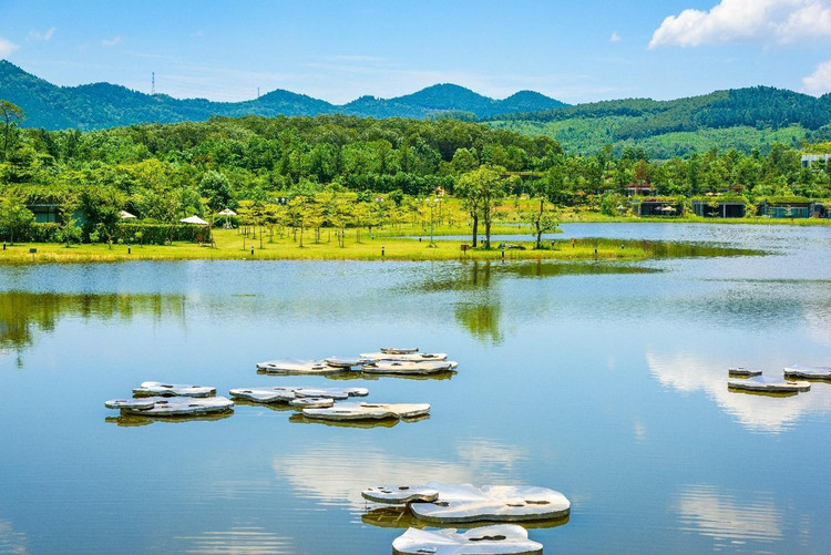 Xây dựng ở những vùng đất đầy tiềm năng du lịch, các dự án của Flamingo thừa hưởng toàn bộ không gian sống trong lành, thiên nhiên tươi đẹp