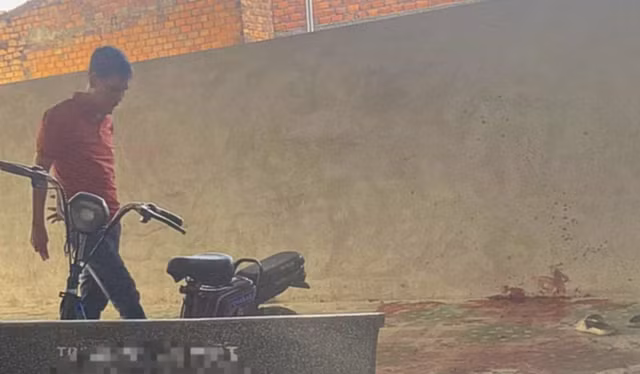 Hiện trường sau vụ nổ Ảnh: A.X