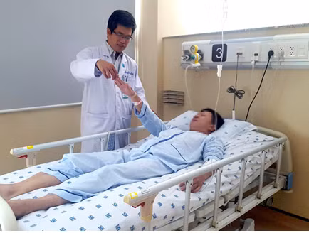 Liệt nửa người sau tai biến có thể được chữa khỏi