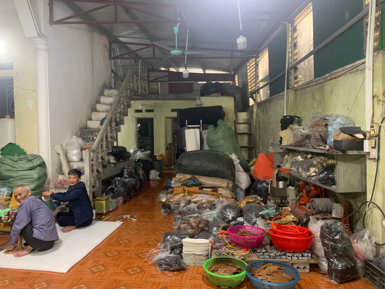 Nghề vẫn đang được người dân trong làng tiếp tục phát triển. Ảnh: Thu Hương