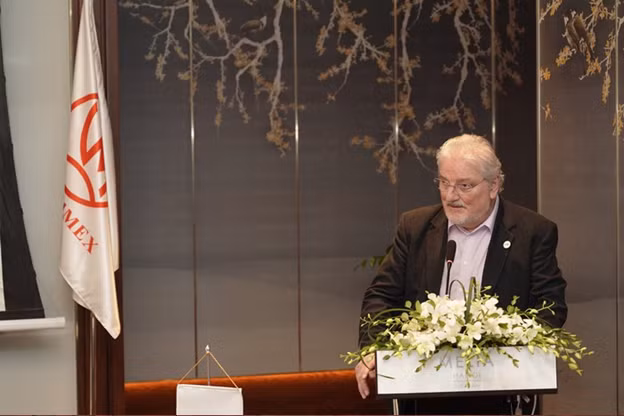 Giáo sư Richard P. Baum, Chủ tịch Học viện Trung tâm Ung thư Chính xác Quốc tế (ICPO), thành viên Hội đồng của ICPO, Chủ tịch Ủy ban khoa học ICPO