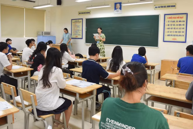 Duy trì kỳ thi tốt nghiệp THPT phù hợp chủ trương đổi mới giáo dục