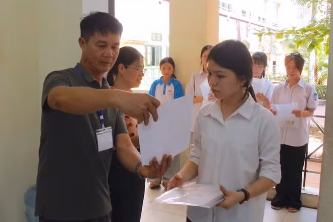 Đề thi môn Ngữ văn tuyển sinh vào lớp 10 tỉnh Hưng Yên năm 2026