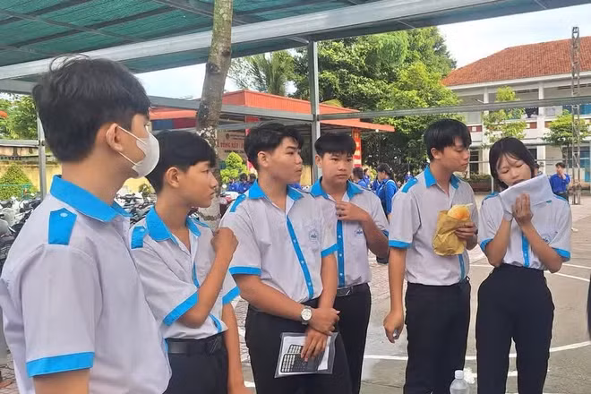 Đáp án đề thi lớp 10 môn Toán - An Giang 2026