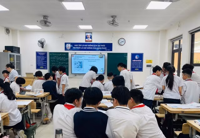 Giáo dục Hà Nội ứng phó nắng nóng cao điểm để bảo vệ học sinh