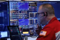 16/4: Chứng khoán Mỹ bùng nổ, S&P 500 và Nasdaq lập đỉnh kỷ lục