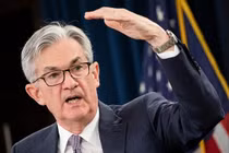 Trump đe dọa sa thải Chủ tịch Fed Powell vì bất đồng lãi suất