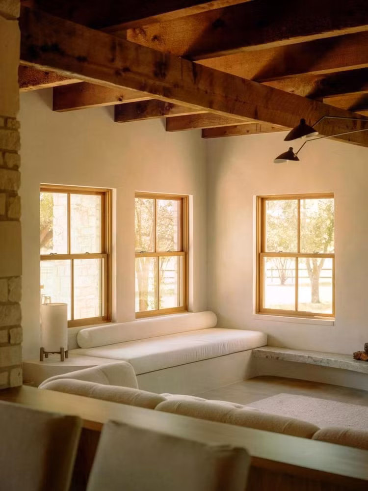 sofa-am-tuong-5-17599437853651036045029jpg.jpg