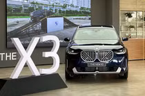 BMW X3 2025 thêm cảnh báo điểm mù, tăng nhẹ 20 triệu đồng