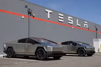 Cybertruck tồn kho chất đống, Tesla tung loạt ưu đãi "cứu" doanh số