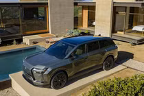 Lexus TZ ra mắt - SUV điện hạng sang sở hữu âm thanh giả lập động cơ V10 