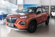 Suzuki Fronx ế ẩm, "đại hạ giá" chỉ còn từ 430 triệu đồng tại đại lý