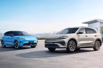 Ra mắt MG 4X chỉ từ 349 triệu, sử dụng pin bán thể rắn chạy 610km/sạc