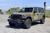 "Soi" chi tiết Jeep Wrangler 2026 bản Rubicon 5 cửa vừa lộ diện tại Việt Nam