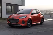 Mazda2 Hybrid 2026 ra mắt - xe "giá mềm" có tính năng ADAS