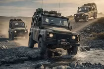 [GALLERY] Land Rover Defender Wolf Series II mới - SUV dành riêng cho quân sự